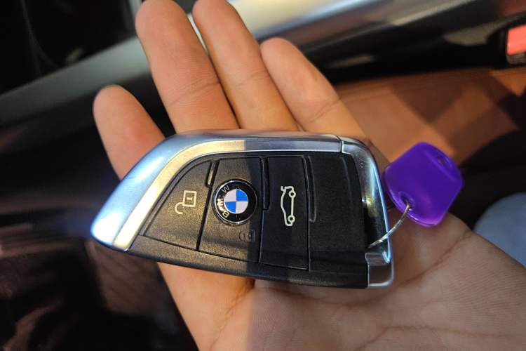 Used BMW X5 2015 xDrive35i U.S. specification Vehicle Key