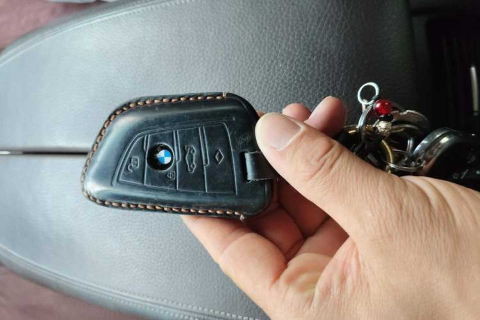 Used BMW X5  Vehicle Key
