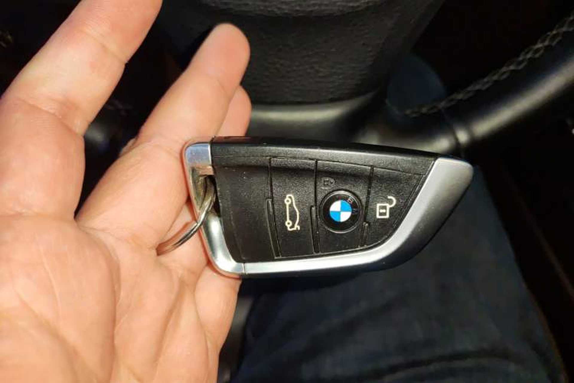 Used BMW X5 2015 xDrive28i Vehicle Key