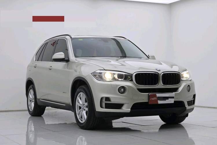 Used BMW X5 2015 xDrive28i Exterior 2
