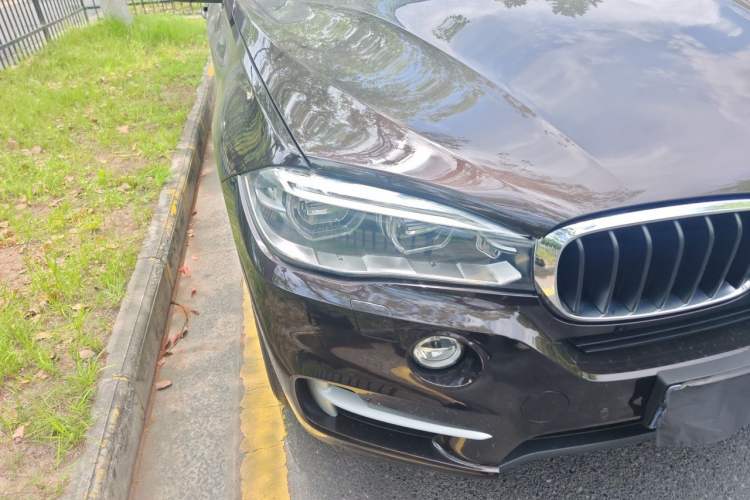 Used BMW X5 2015 xDrive28i Exterior 6