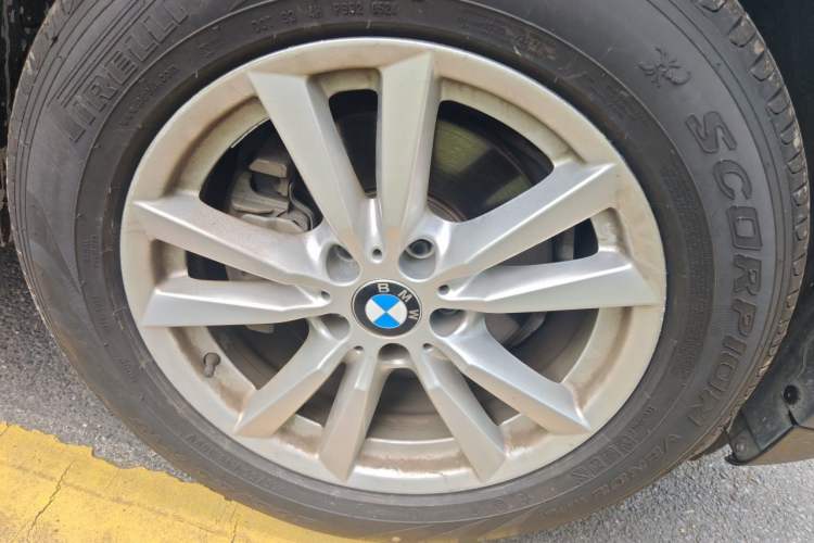 Used BMW X5 2015 xDrive28i Exterior 7