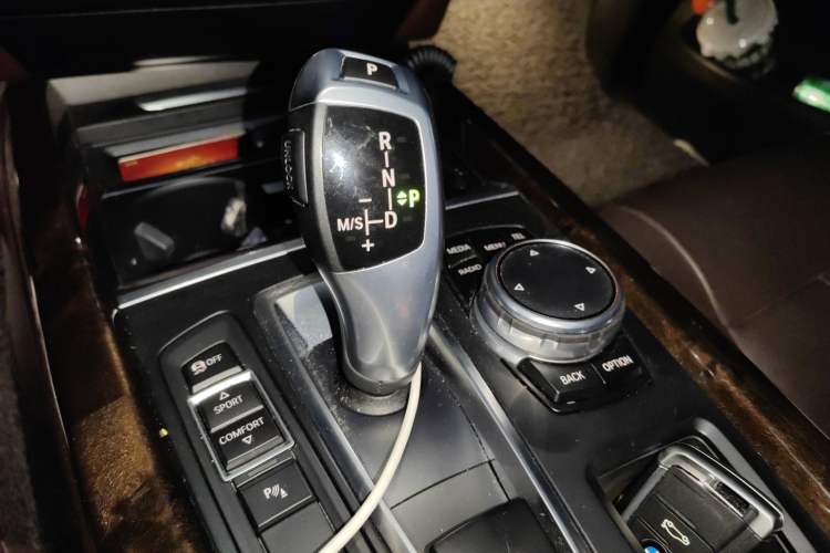 Used BMW X5  Gear Lever