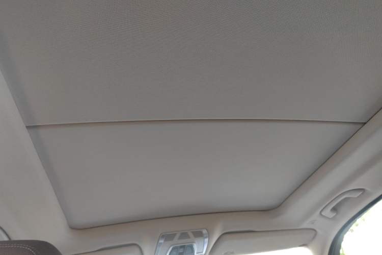 Used BMW X5 2015 xDrive28i Headliner