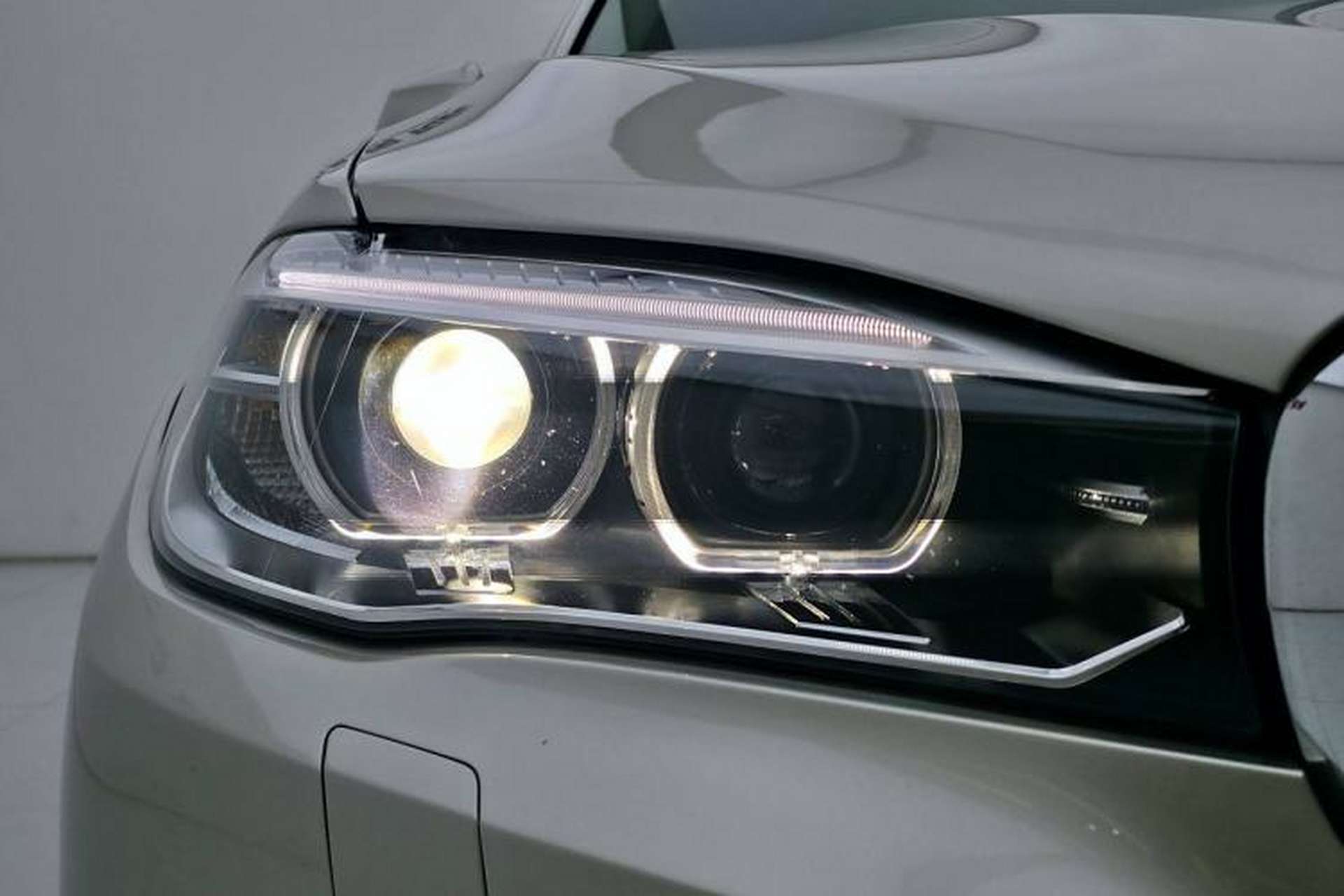 Used BMW X5 2015 xDrive28i Left Front Headlight