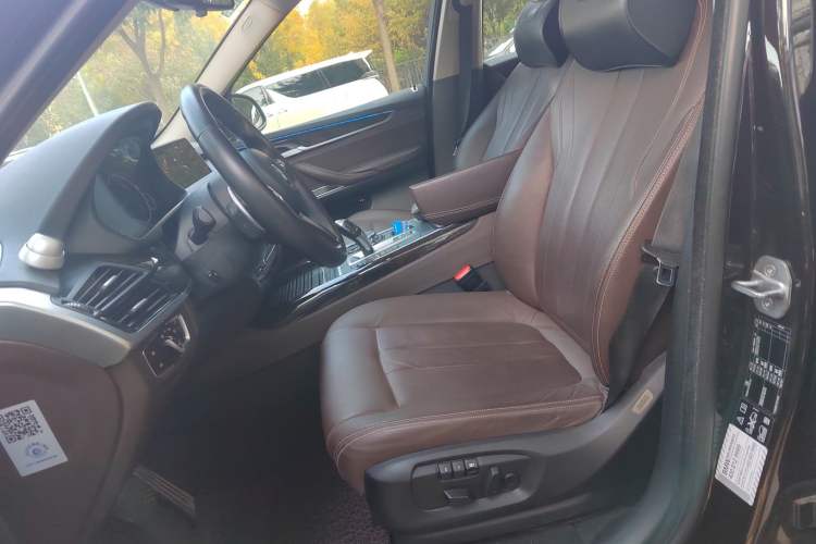 Used BMW X5 2015 xDrive28i Left Front Seat