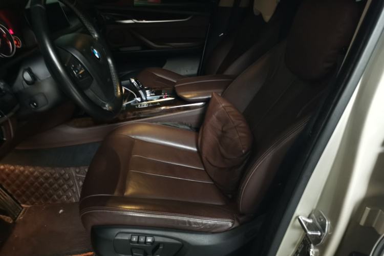 Used BMW X5 2015 xDrive28i Left Front Seat