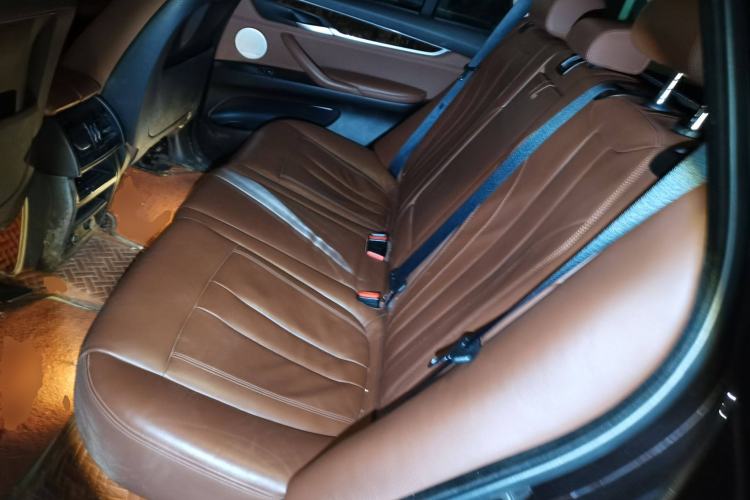 Used BMW X5 2015 xDrive28i Left Rear Seat