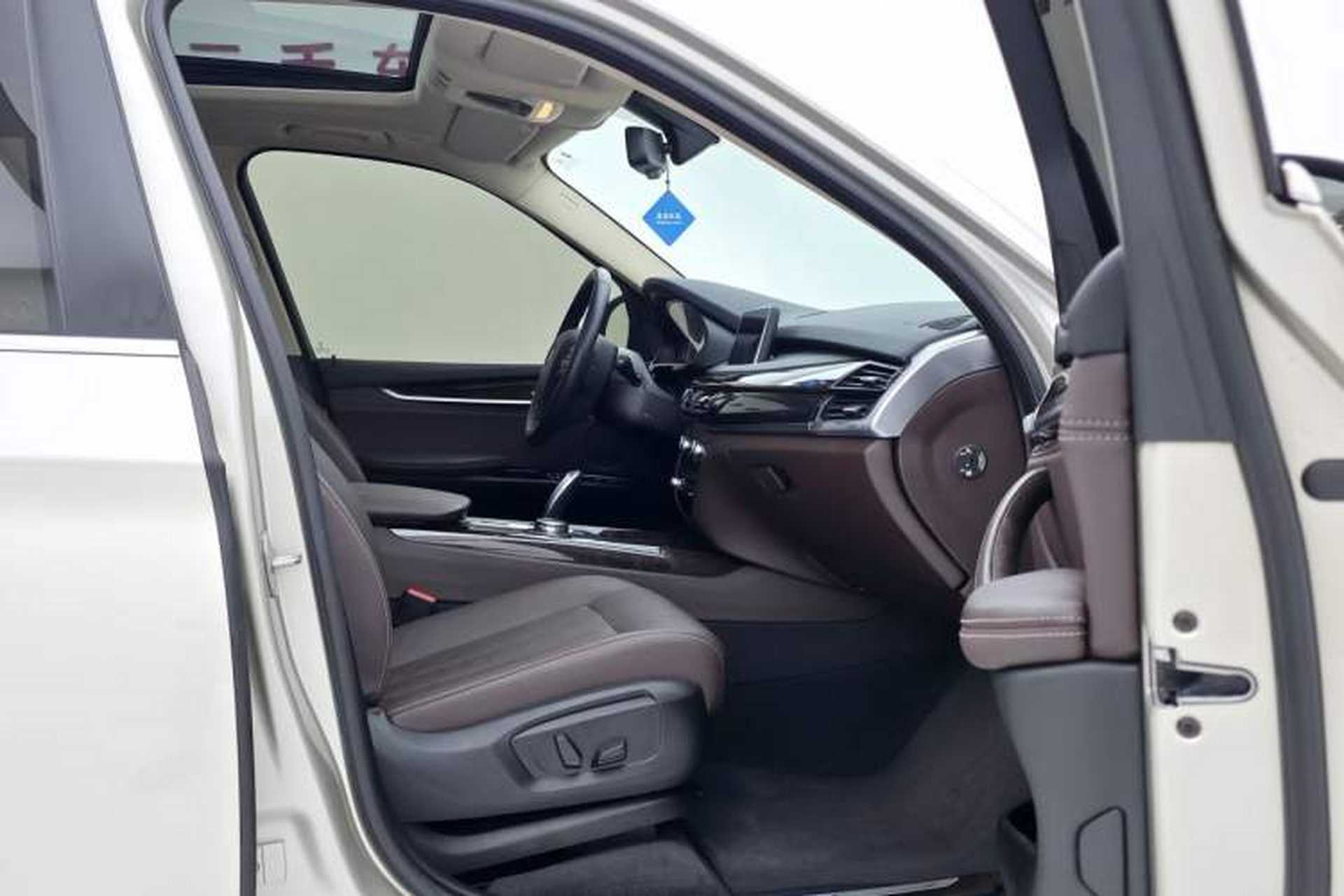 Used BMW X5 2015 xDrive28i Right Front Seat