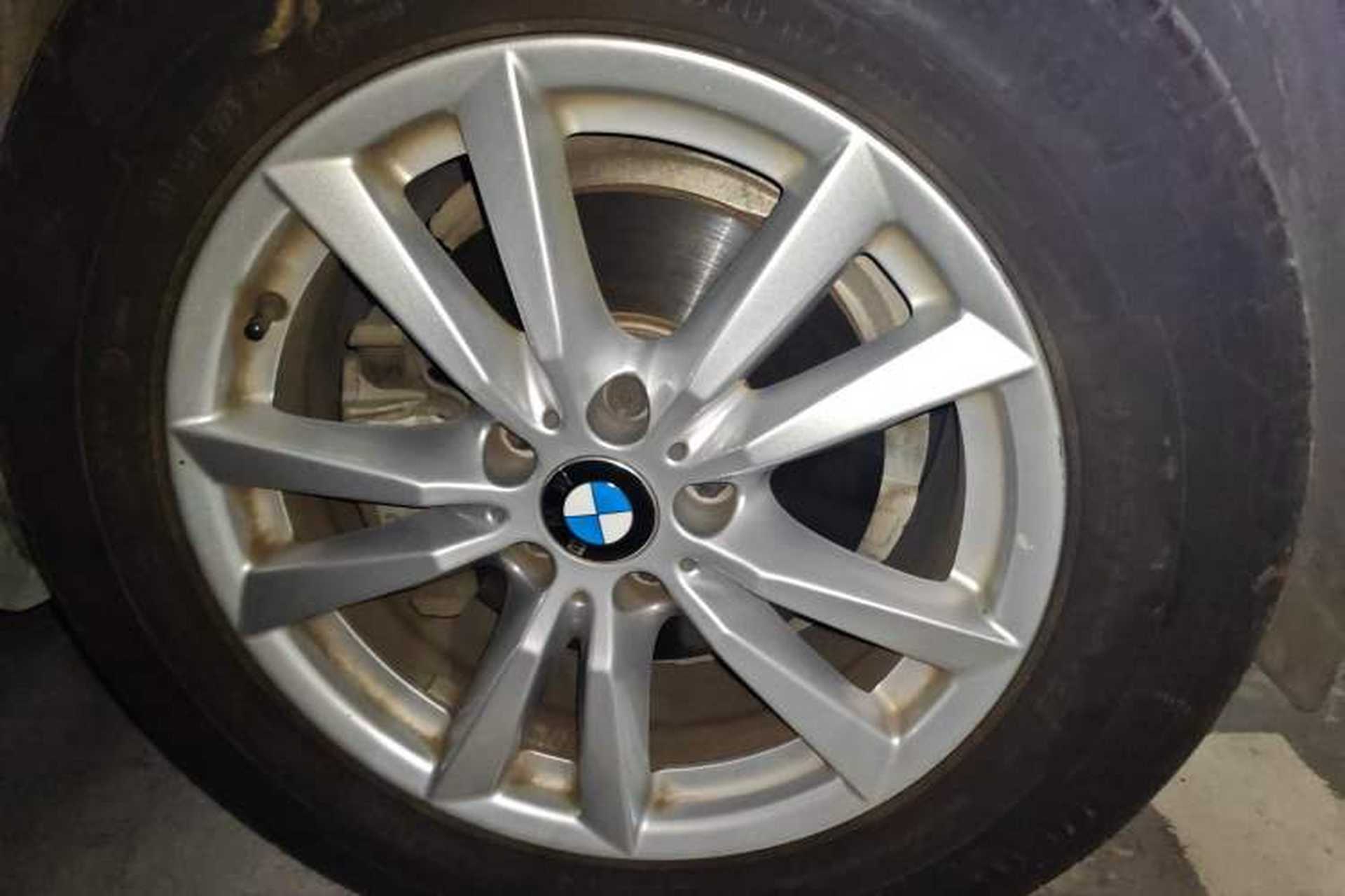 Used BMW X5 2015 xDrive28i Right Front Wheel Hub