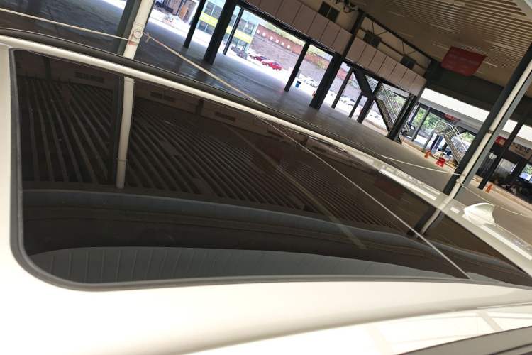 Used BMW X5 2015 xDrive28i Roof