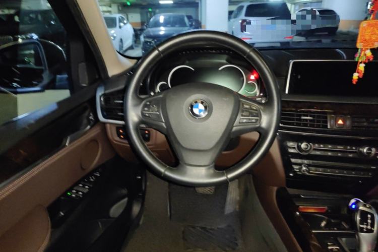 Used BMW X5  Steering Wheel