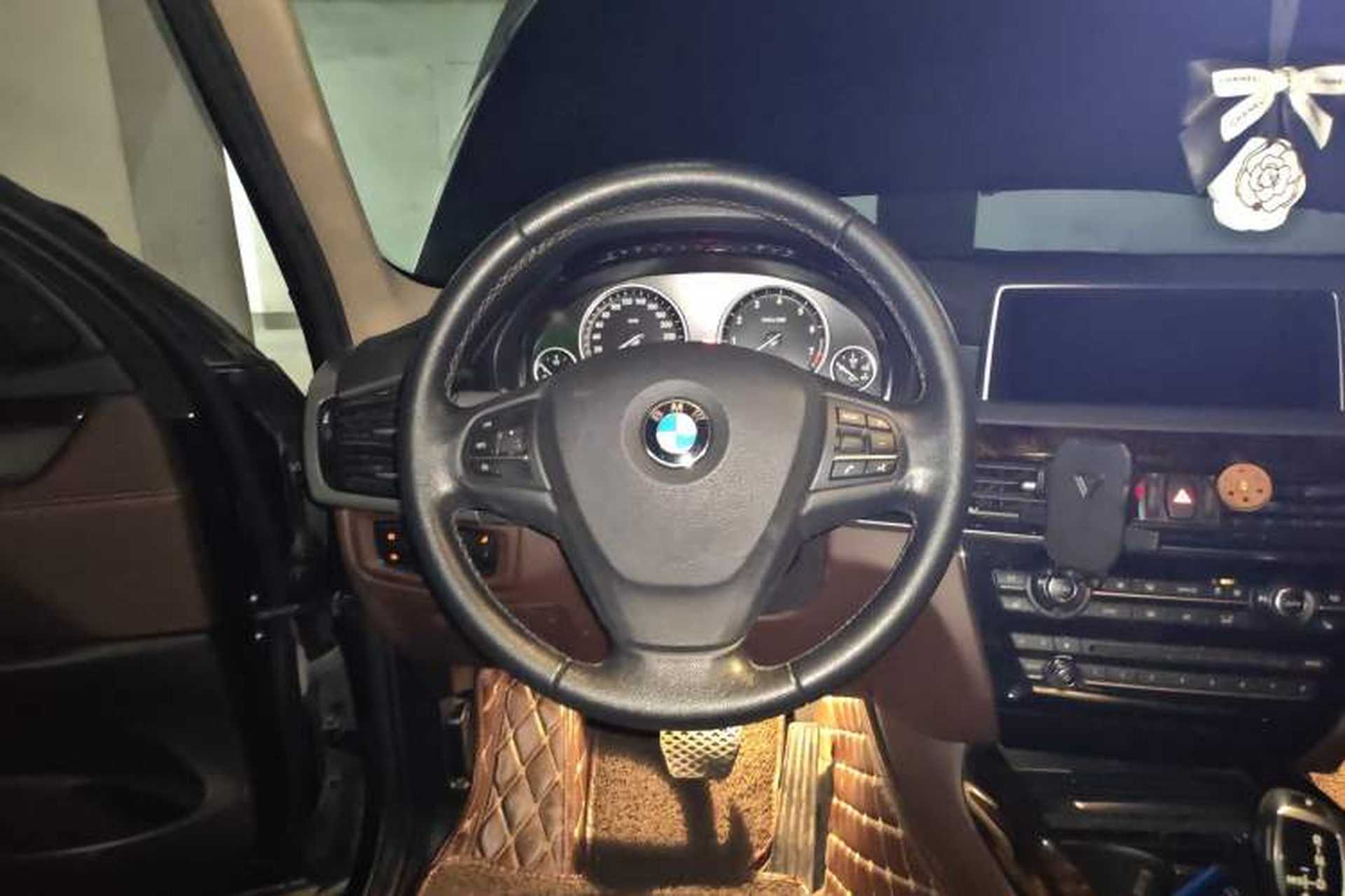 Used BMW X5 2015 xDrive28i Steering Wheel