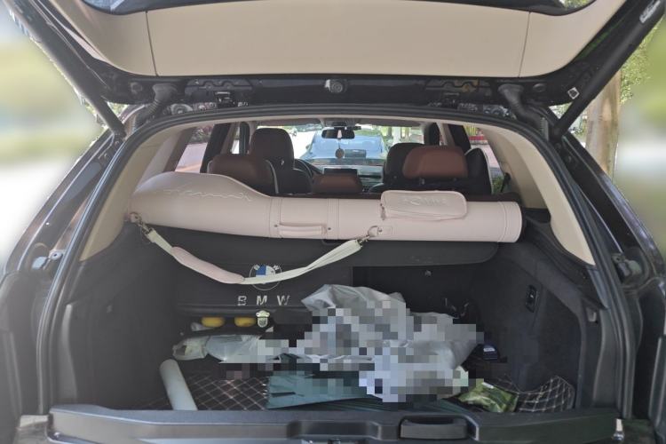 Used BMW X5 2015 xDrive28i Trunk