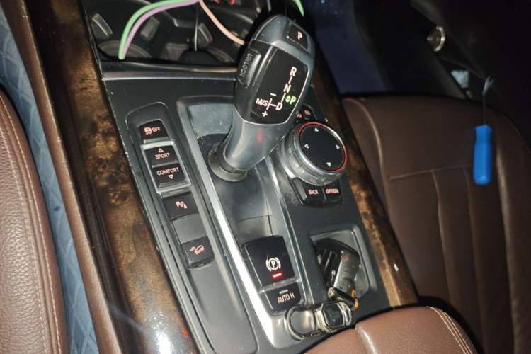 Used BMW X5 2015 xDrive28i Gear Lever