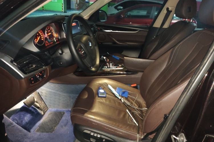 Used BMW X5 2015 xDrive28i Left Front Seat