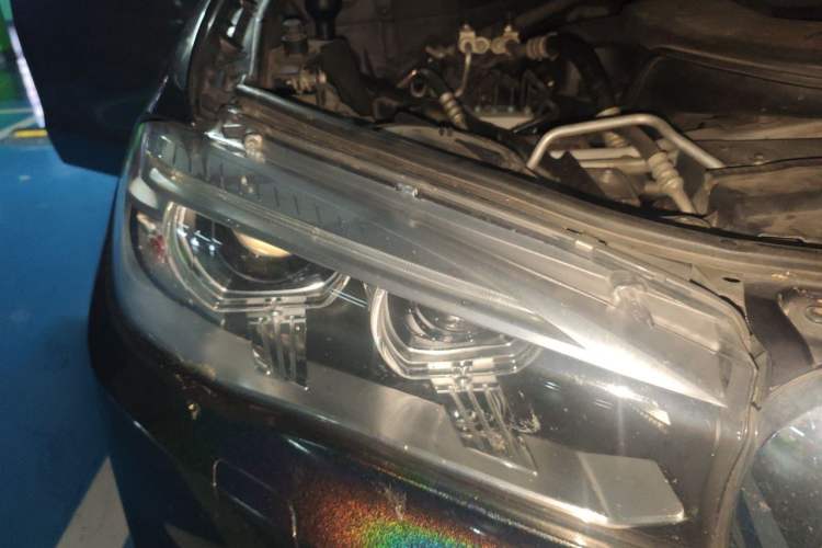 Used BMW X5 2015 xDrive28i Right Front Headlight