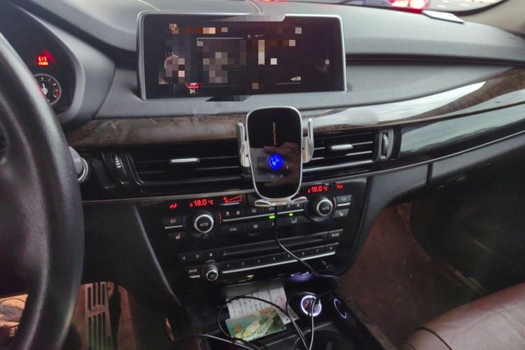 Used BMW X5 2015 xDrive28i Audio And AC Panel