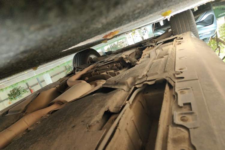Used BMW X5 2015 xDrive28i Chassis Rear Left
