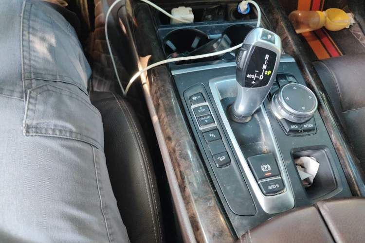 Used BMW X5 2015 xDrive28i Gear Lever