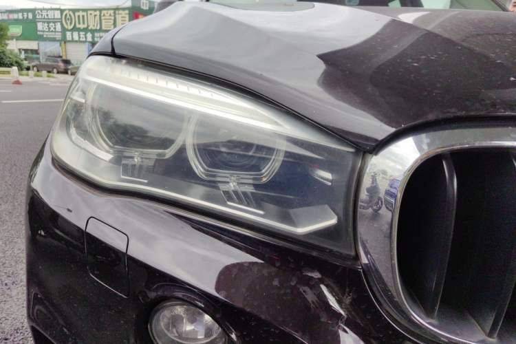 Used BMW X5 2015 xDrive28i Right Front Headlight