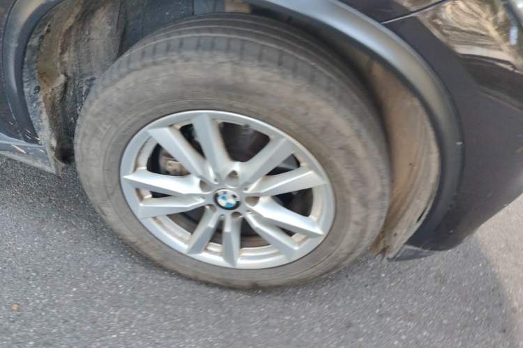 Used BMW X5 2015 xDrive28i Right Front Wheel Hub