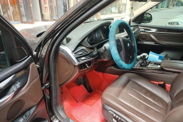 Used BMW X5 2015 xDrive28i Driver Seat