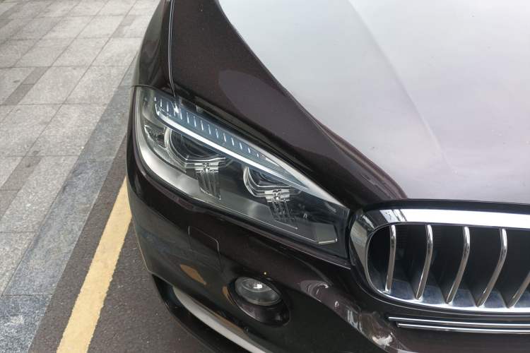 Used BMW X5 2015 xDrive28i Exterior 6