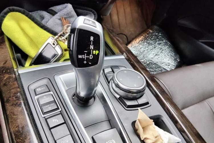 Used BMW X5 2015 xDrive28i Gear Lever