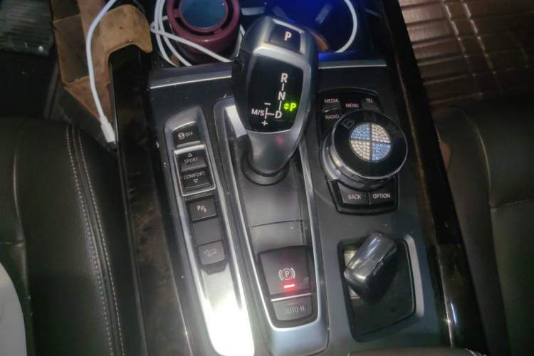Used BMW X5 2015 xDrive28i Gear Lever