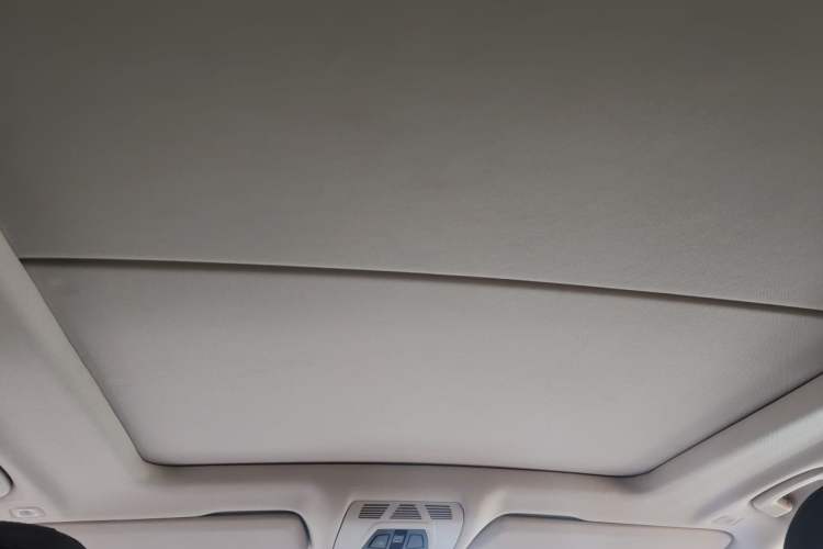 Used BMW X5 2015 xDrive28i Headliner