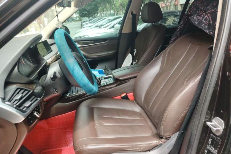 Used BMW X5 2015 xDrive28i Left Front Seat