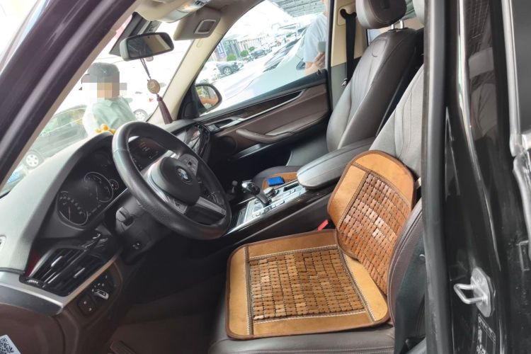 Used BMW X5 2015 xDrive28i Left Front Seat