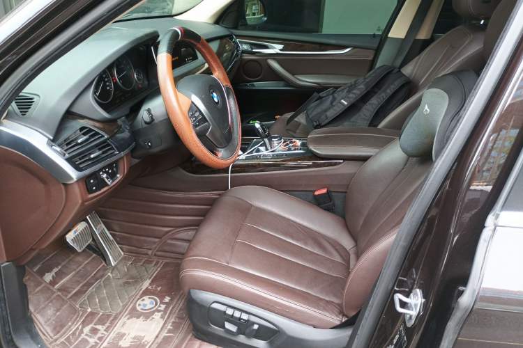 Used BMW X5 2015 xDrive28i Left Front Seat