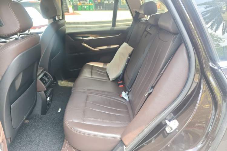 Used BMW X5 2015 xDrive28i Left Rear Seat