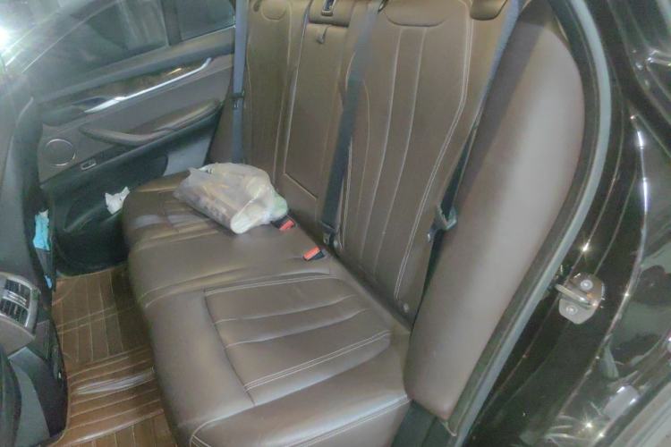 Used BMW X5 2015 xDrive28i Left Rear Seat