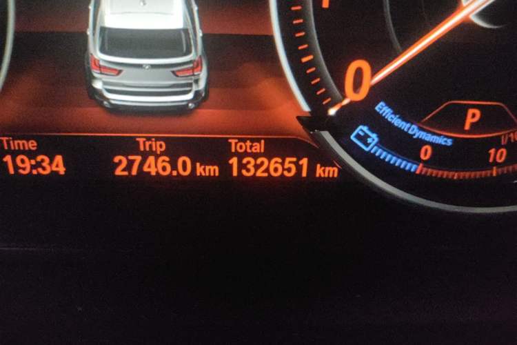 Used BMW X5 2015 xDrive35i China Limited Edition Odometer Close Up