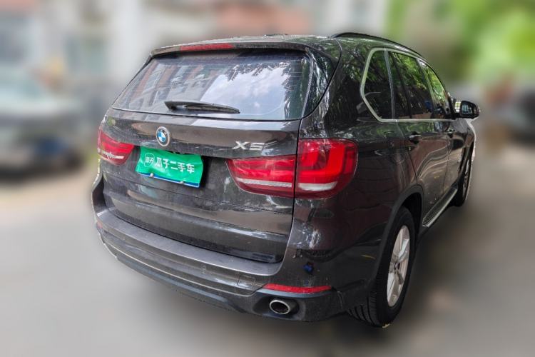 Used BMW X5 2015 xDrive28i Rear Right 45 Deg
