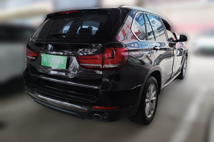 Used BMW X5 2015 xDrive28i Rear Right 45 Deg