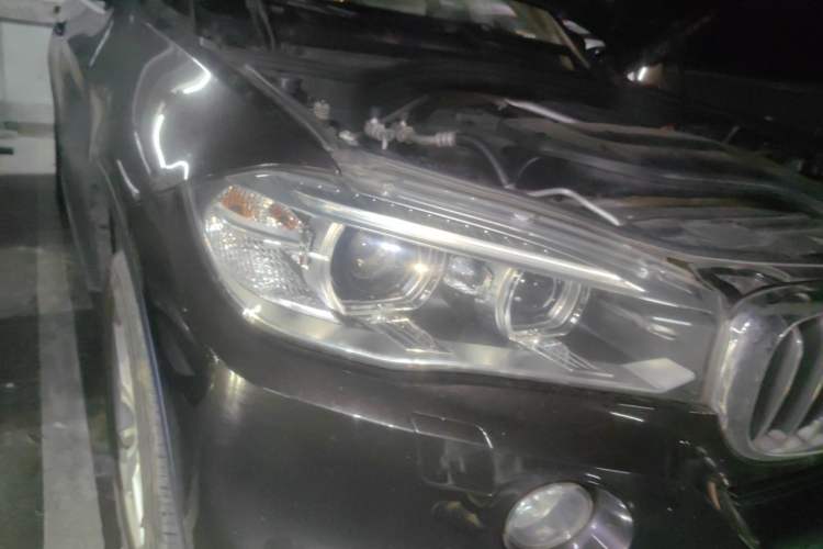 Used BMW X5 2015 xDrive28i Right Front Headlight