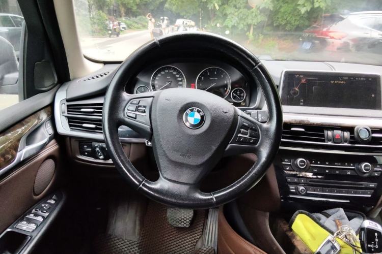 Used BMW X5 2015 xDrive28i Steering Wheel