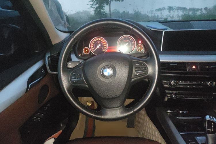 Used BMW X5 2015 xDrive35i China Limited Edition Steering Wheel