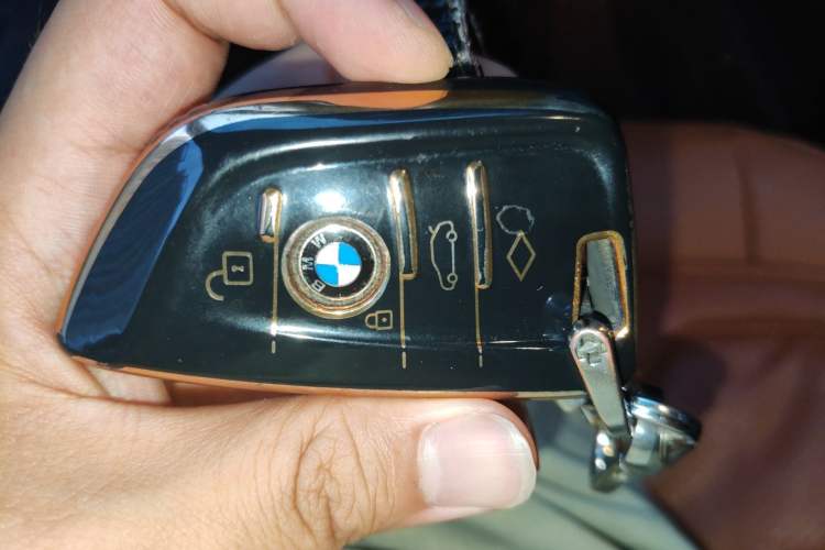 Used BMW X5 2015 xDrive28i Vehicle Key