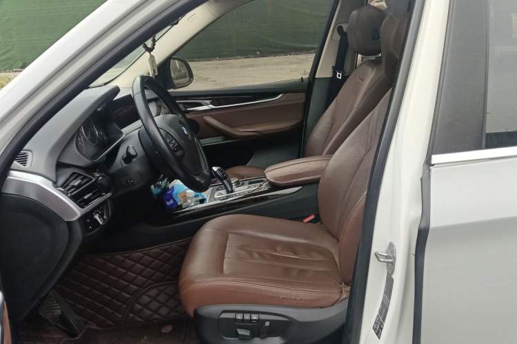 Used BMW X5 2015 xDrive28i Left Front Seat