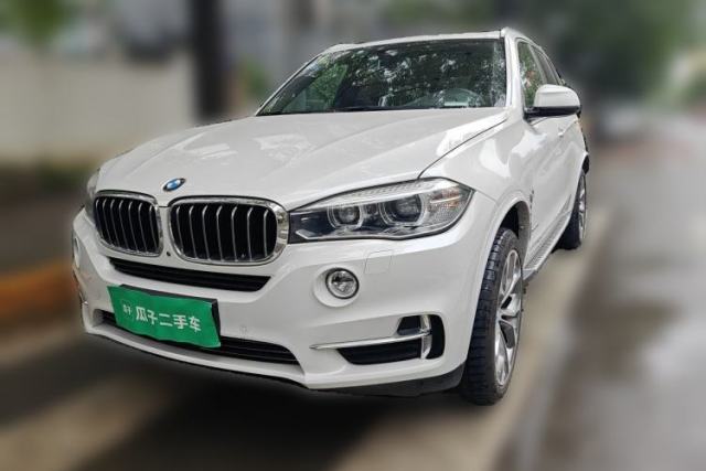Ojetý BMW X5 2015 BMW X5, 3.0‑liter, automatic, brought back from overseas