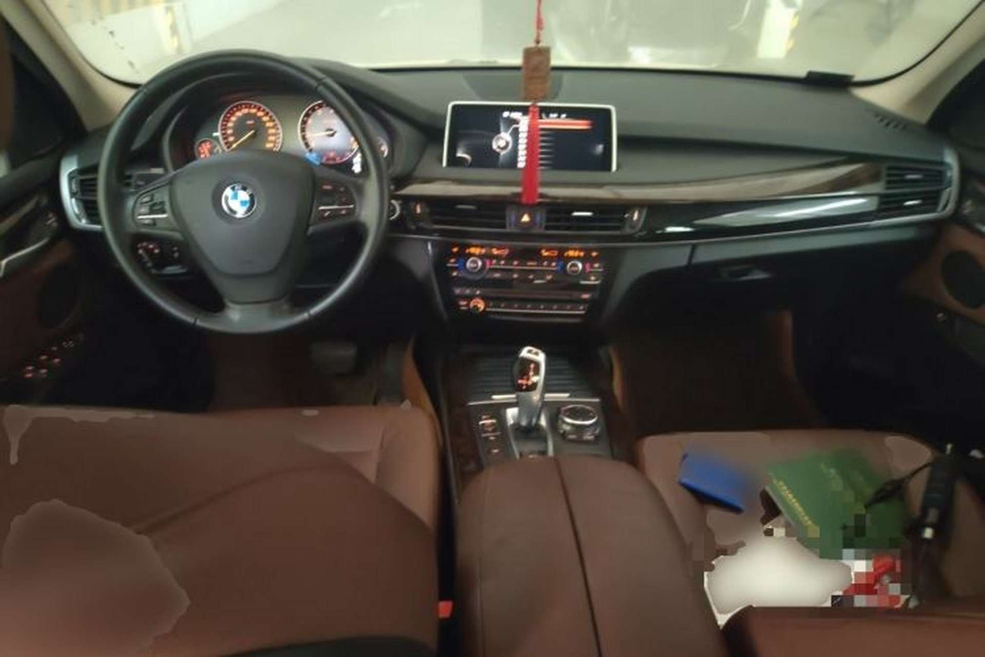 Used BMW X5 2015 xDrive28i Center Console