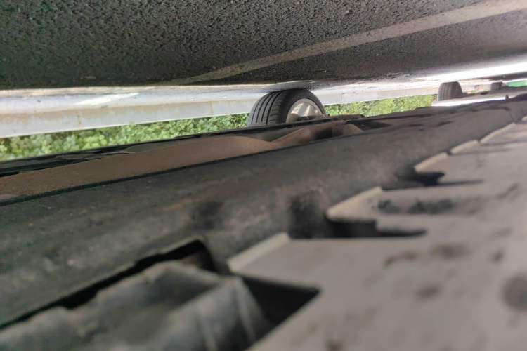 Used BMW X5  Chassis Front Right