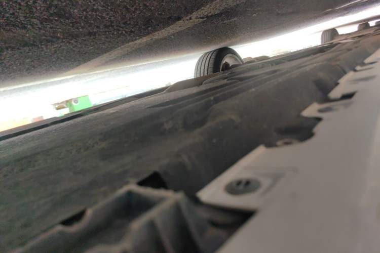 Used BMW X5  Chassis Rear Left