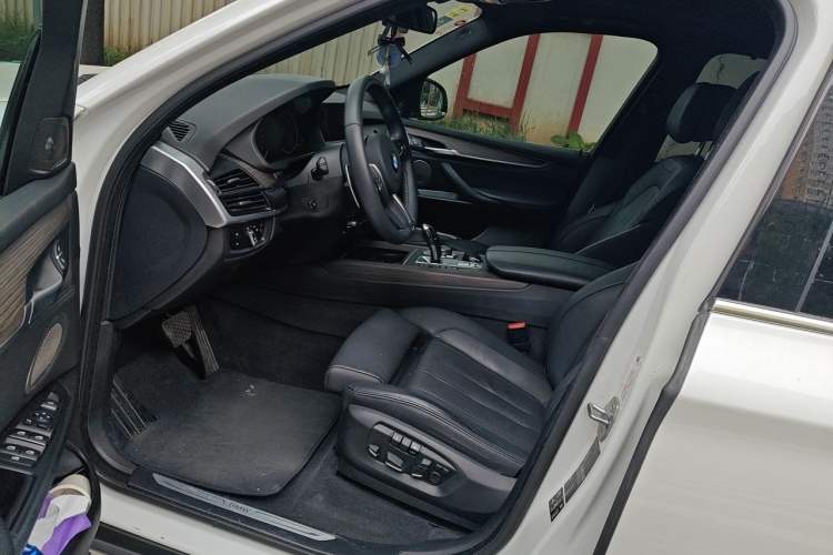 Used BMW X5  Driver Seat