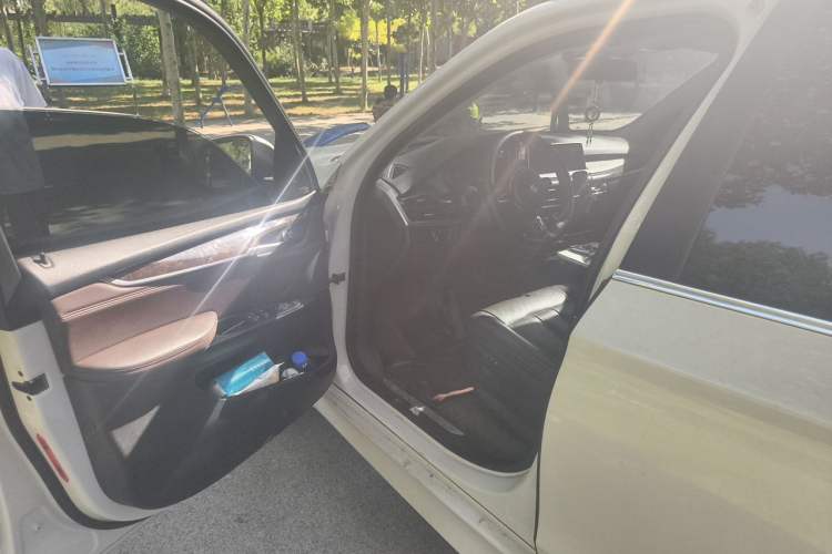 Used BMW X5 2015 xDrive28i Driver Seat